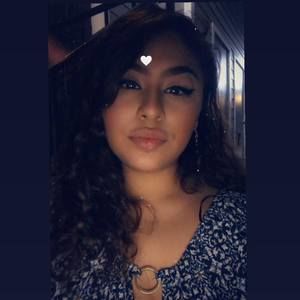 Meet your Posher, Abigail